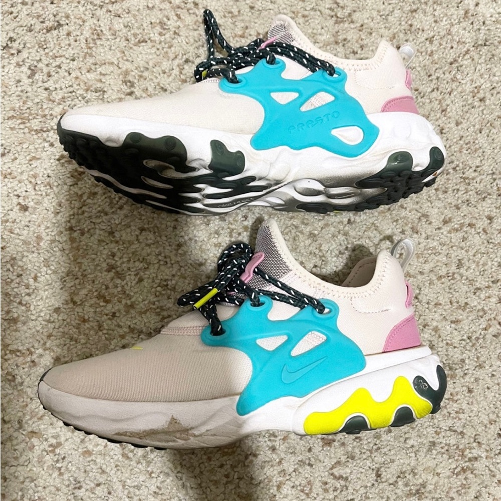 Nike Womens React Presto 7.5